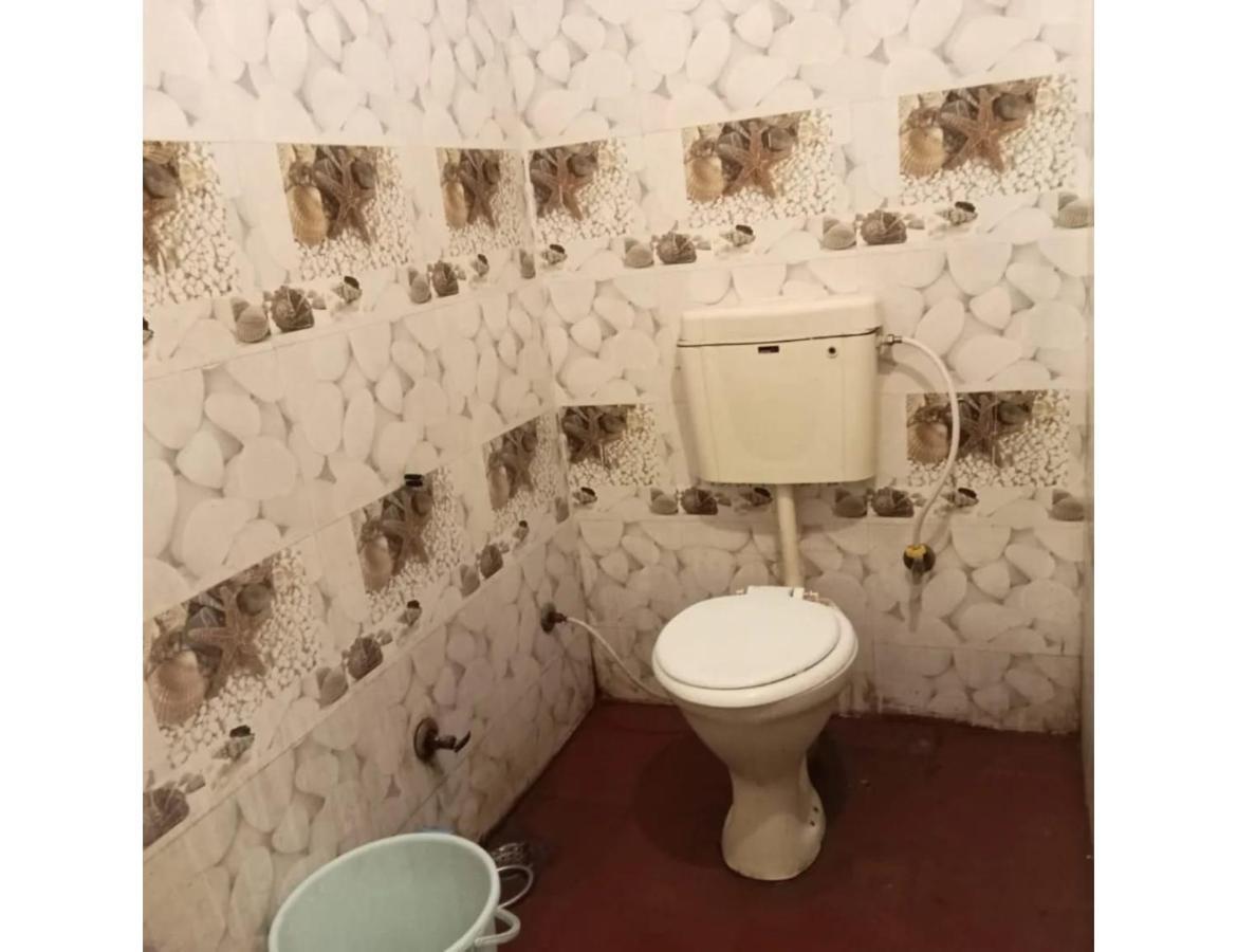 Hotel Mahakal Vishram, Уджайн Екстериор снимка