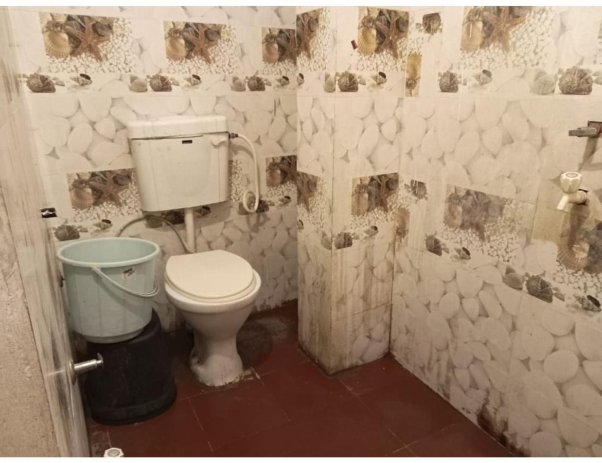 Hotel Mahakal Vishram, Уджайн Екстериор снимка